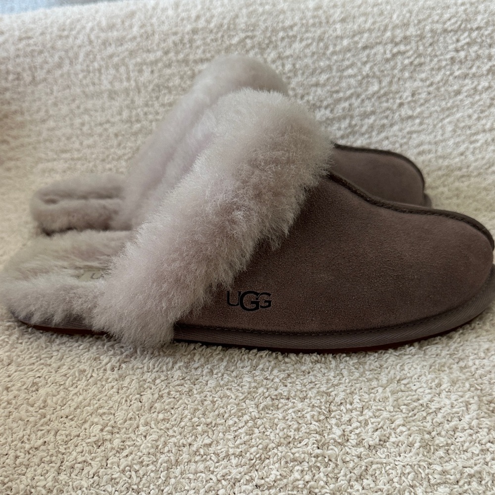 UGG Women's Purple Suede Shearling Slide Slippers